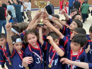 Basketbol Takımımız İlçe 1'incisi