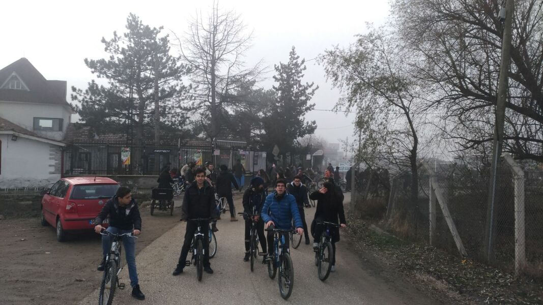 Jale Tezer Anadolu ve Fen Lisesi Eymir Gölü'nde Bisiklet Turunda 1