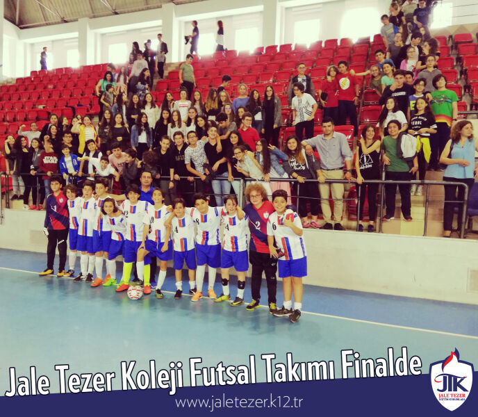 Jale Tezer Koleji Futsal Takımı Finalde 1
