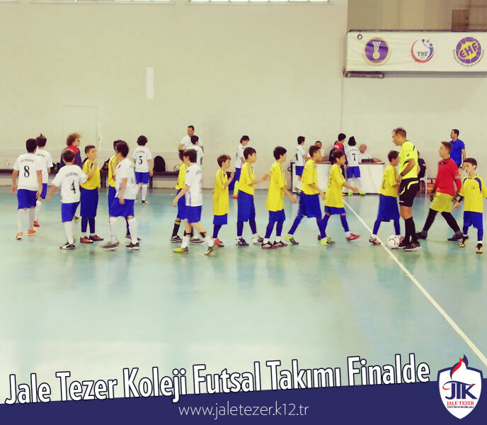 Jale Tezer Koleji Futsal Takımı Finalde 3