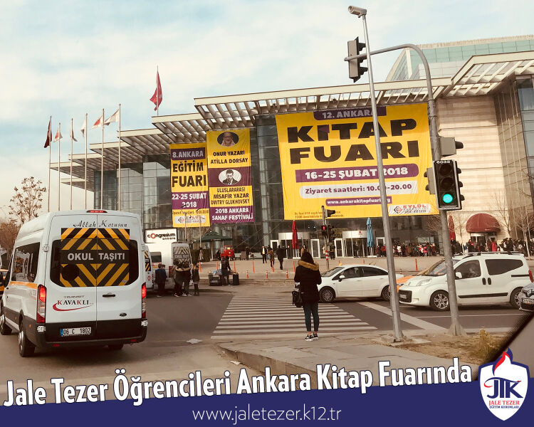 Jale Tezer Öğrencileri Ankara Kitap Fuarında 2
