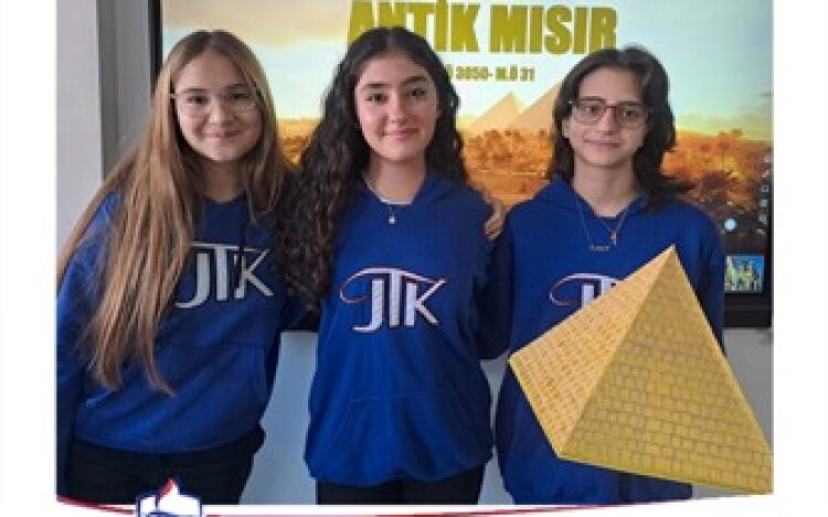 Maarif Modelde Tarih Dersi