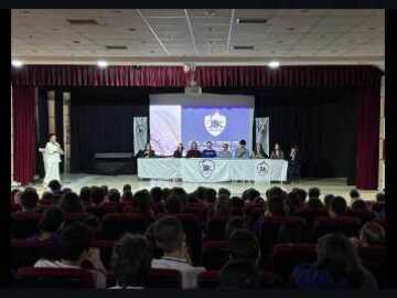 Şampiyonlarımızdan" YKS Hazırlık Sürecinin Dinamikleri"Semineri