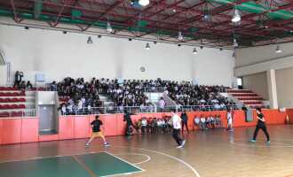 Öğrencilerimiz ve Öğretmenlerimizin Futsal Maçı