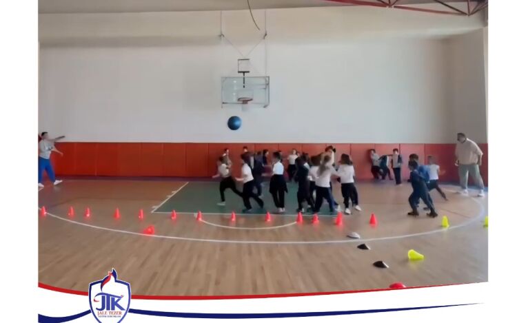Pilates Topuyla Yakan Top Heyecanı